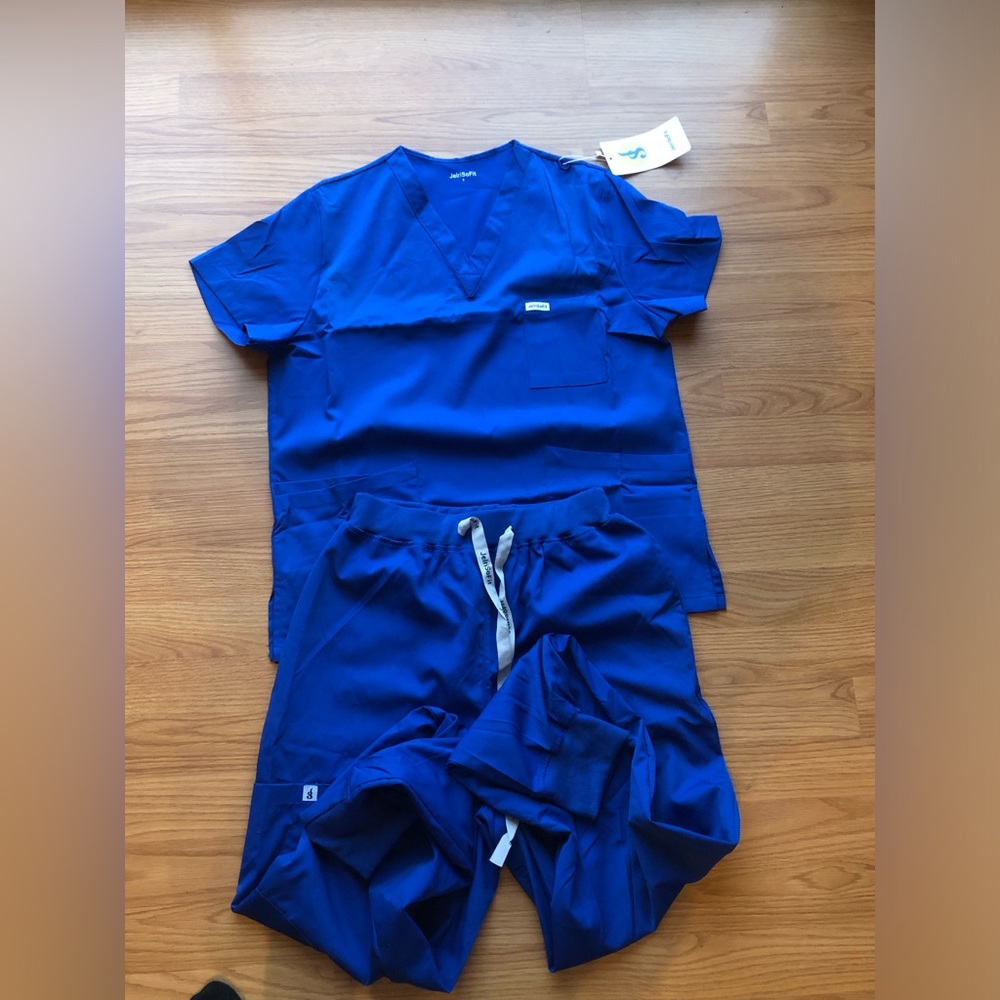 Royal Blue Jelriso fit Scrub Set